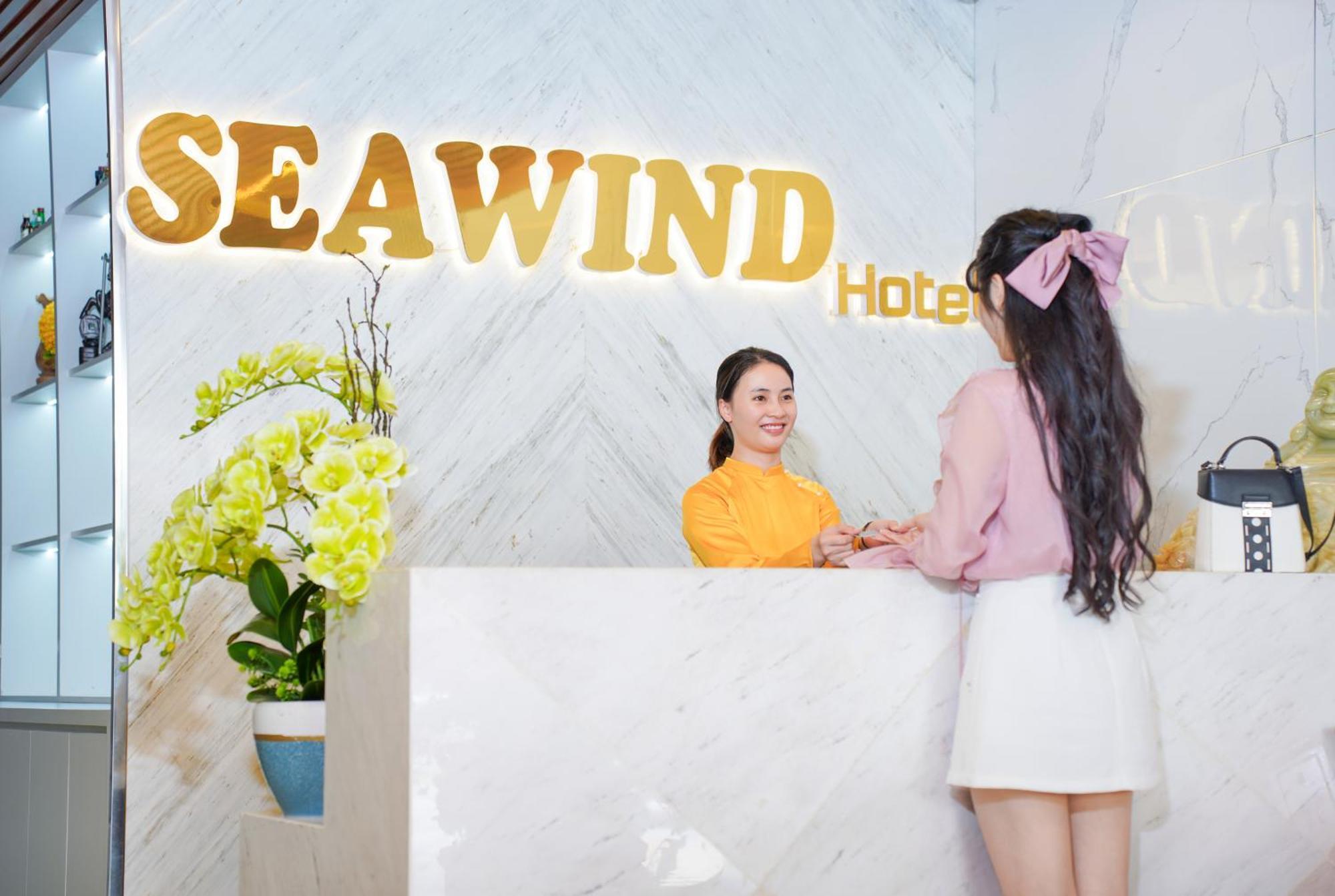 Sea Wind Hotel By Thg Da Nang Esterno foto