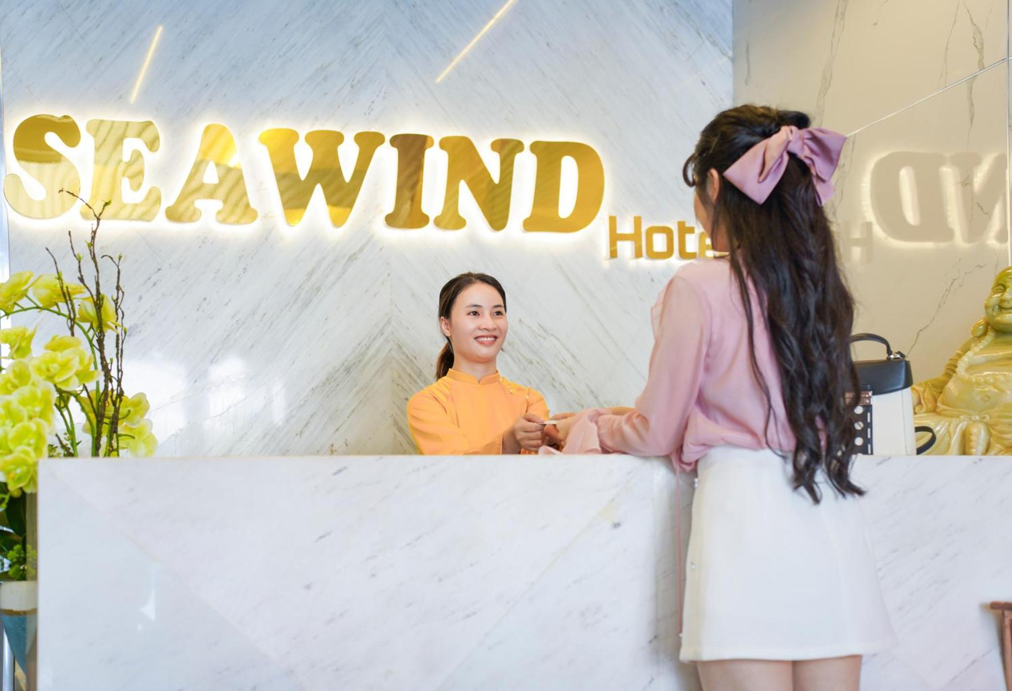 Sea Wind Hotel By Thg Da Nang Esterno foto