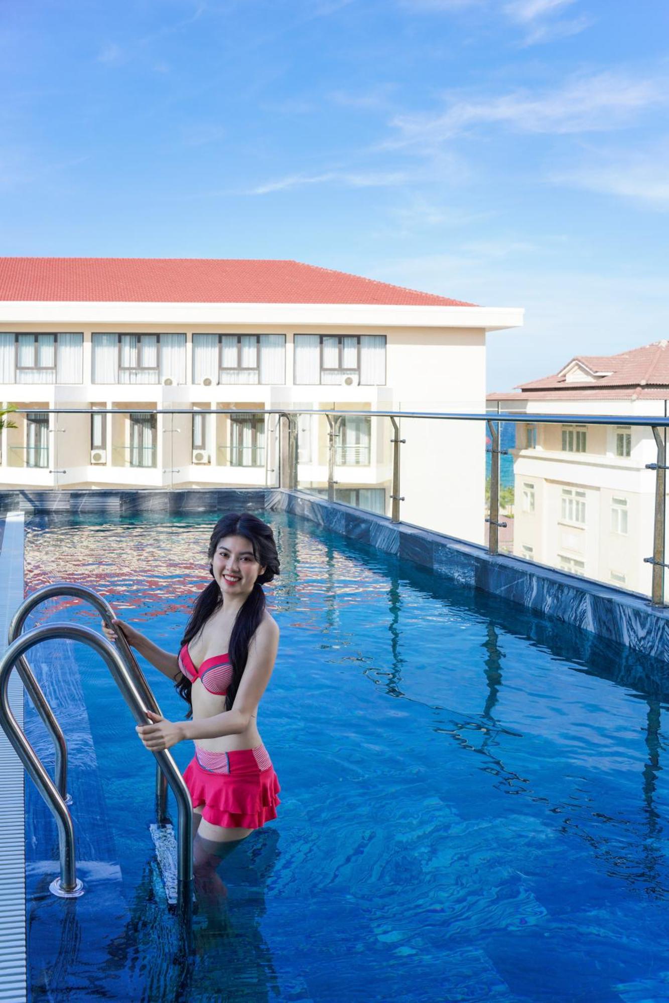 Sea Wind Hotel By Thg Da Nang Esterno foto